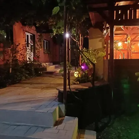 Pensiune Casa Ella 3*