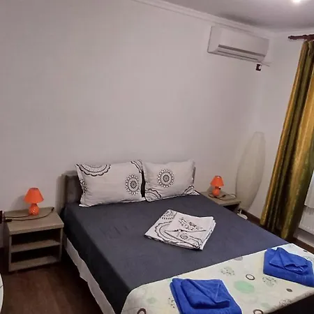 Pensiune Casa Ella 3*